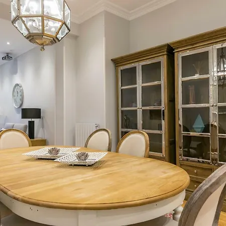 Apartment Downtown By Forever *